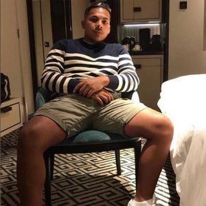 Meet your Posher, Pio